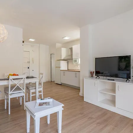 Apartment In Cristianos By The Los Cristianos (Tenerife)